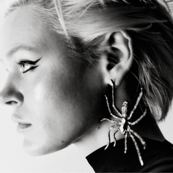 ZARA SPIDER RHINESTONE EARRINGS - Picture 4 of 10